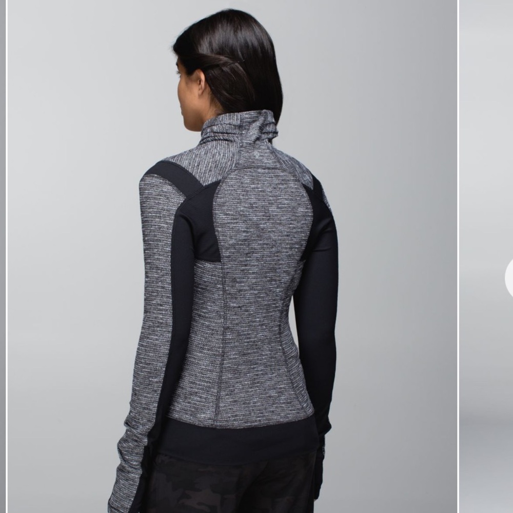 Lululemon Bhakti Yoga Jacket in Coco Pique Black / Black, size 6 - Picture 2 of 13